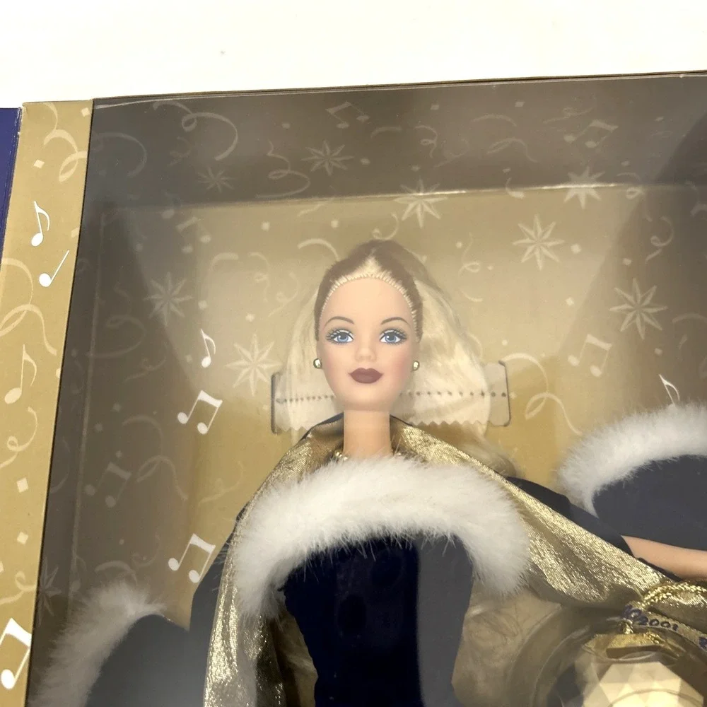 Mattel Barbie Ring in the New Year Doll Blonde 2001 Original Box #52742 Vintage